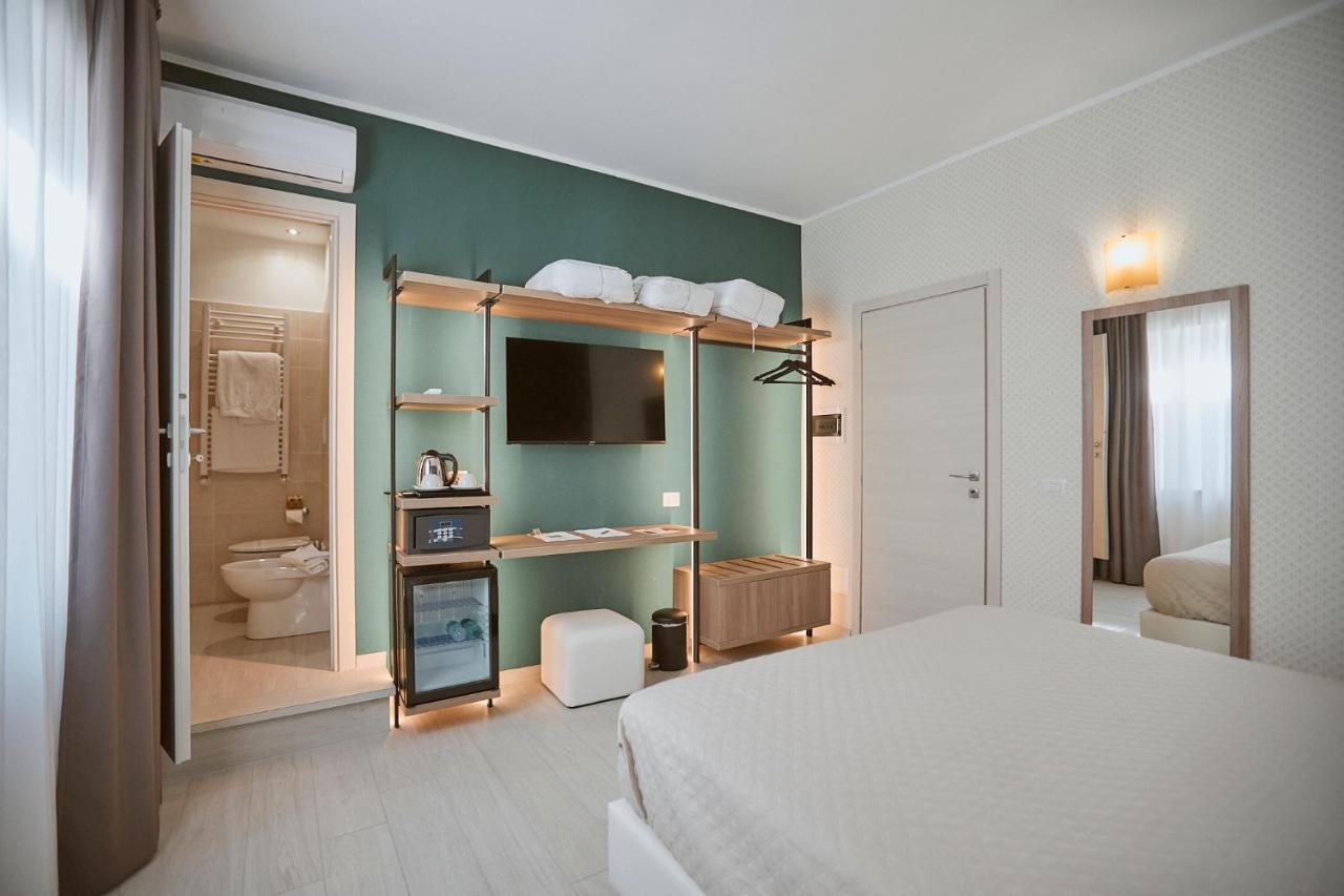 Chambre Double ou Lits Jumeaux avec Lit d'Appoint
