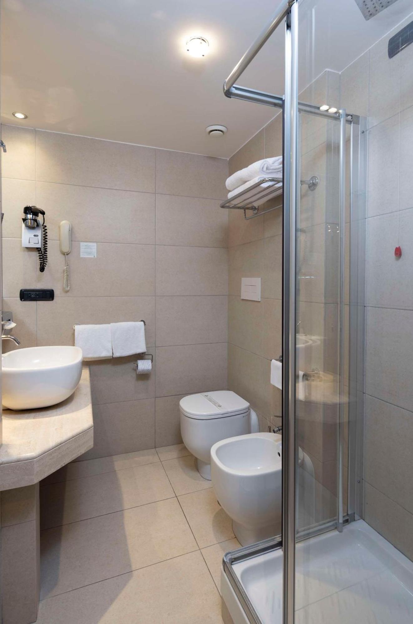 Standard Twin Room,1676728787:JPEG
