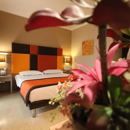 Hotel Tiber Rooftop & Wellness-3